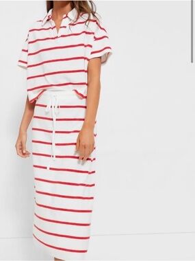 Vineyard Vines White and Red Striped Polo Terry Top and Skirt set 
NWT
